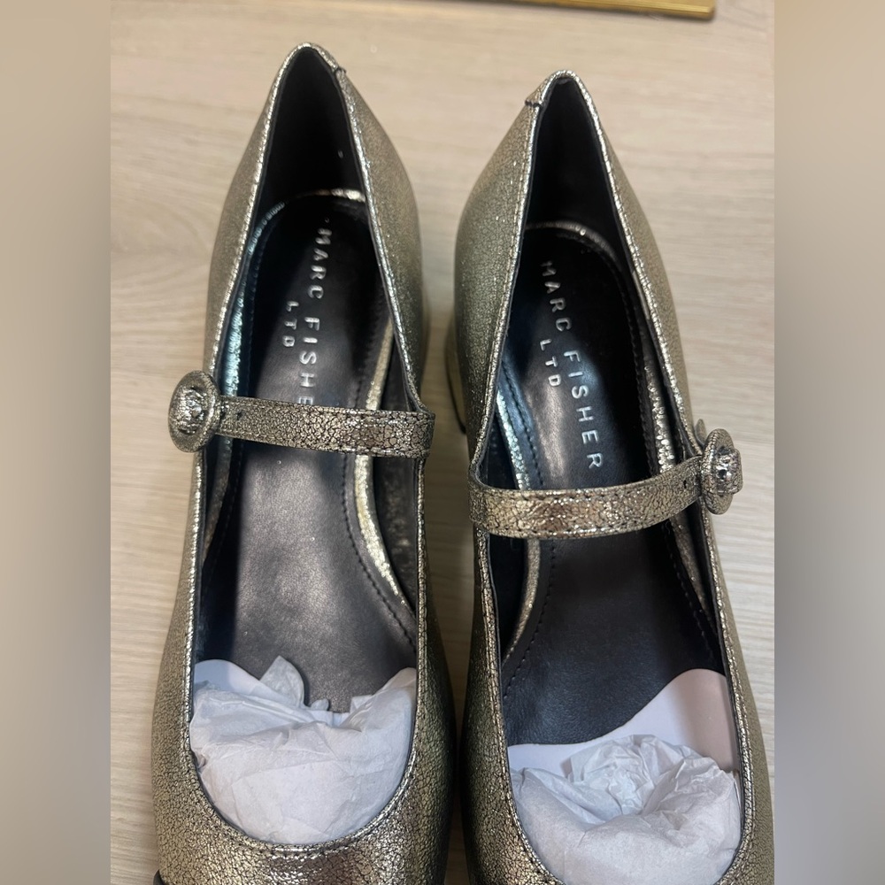 NEW Marc Fisher Marla Cap Toe Mary Jane Pump - Picture 7 of 10